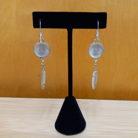NEW Boho Southwestern & Silver Feather Drop Earrings - Picture 3 of 4